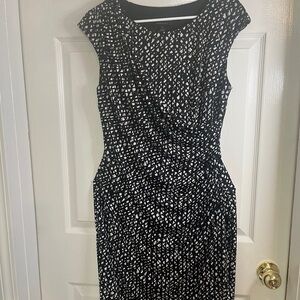 connected apparel Black and White Cap Sleeve Midi Dress